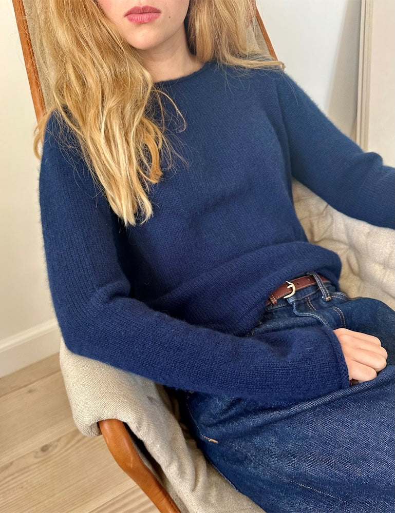 Plain Yoke Sweater Cashmere | simple and soft made from Classic Cashmere by Cardiff