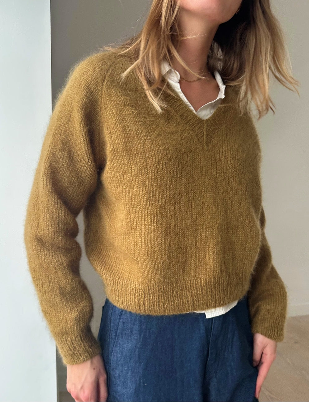 Vega V-Neck | zarter Mohair Pullover aus Tynn Silk Mohair von Sandnes Garn