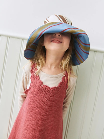 Roselyn Dress Kids | romantische Häkelrüschen aus Line von Sandnes Garn
