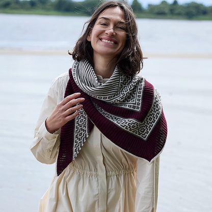 True Love | kontrastains lakats no Cheeky Merino Joy dzijas, ko ražo Rosy Green Wool
