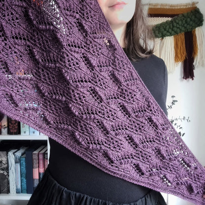 Telesto Shawl | zartes Tuch aus Pinta von Pascuali