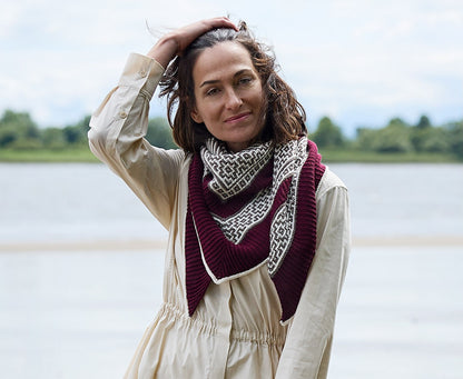 True Love | kontrastains lakats no Cheeky Merino Joy dzijas, ko ražo Rosy Green Wool
