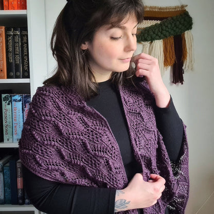 Telesto Shawl | zartes Tuch aus Pinta von Pascuali