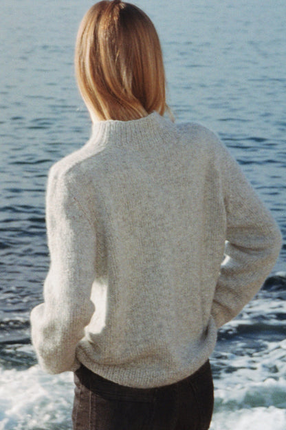 Sweater No. 19 | Pullover mit Sattelschulter aus Le Petit Lambswool und Le Petit Silk Mohair von Biches & Bûches