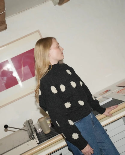 Fri Sweater | Punktepullover mit Semilla Melange von BC Garn