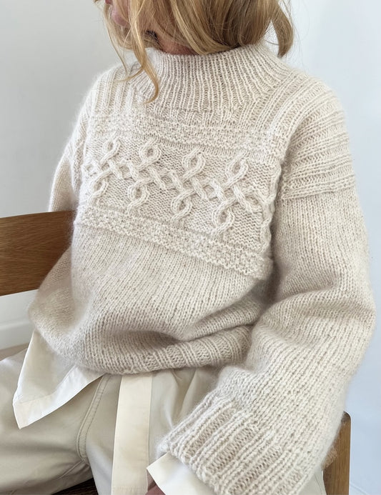 Edithi kampsun | vaba ja ajatu palmikumuster Le Petit Lambswoolist ning Le Petit Silk & Mohairist, autor Biches & Bûches