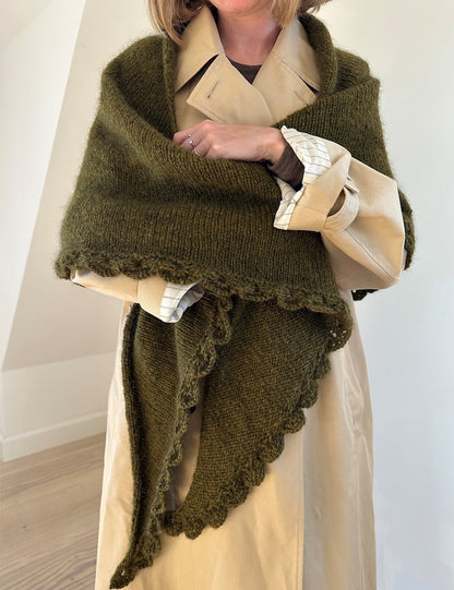 Ellie Shawl | liela trīsstūršalle no Alpakka Følgetråd un Tynn Silk Mohair dzijām no Sandnes Garn
