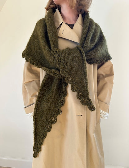 Ellie Shawl | liela trīsstūršalle no Alpakka Følgetråd un Tynn Silk Mohair dzijām no Sandnes Garn