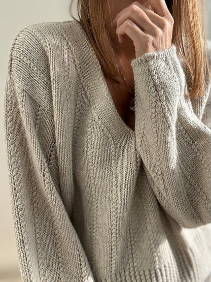 Flow Loop V-Neck | Casual textured stripe pattern from Yak by Lang Yarns