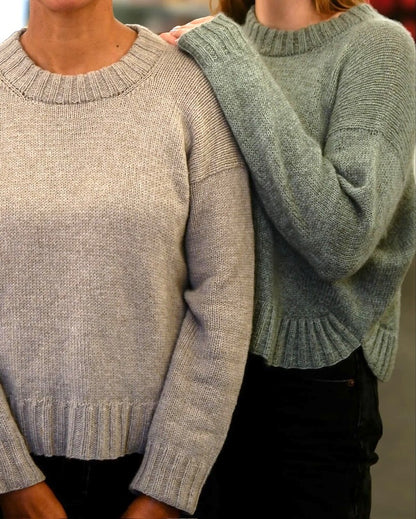 Astrid Sweater | Pull avec ourlet incurvé en mérinos et mohair de soie doux
