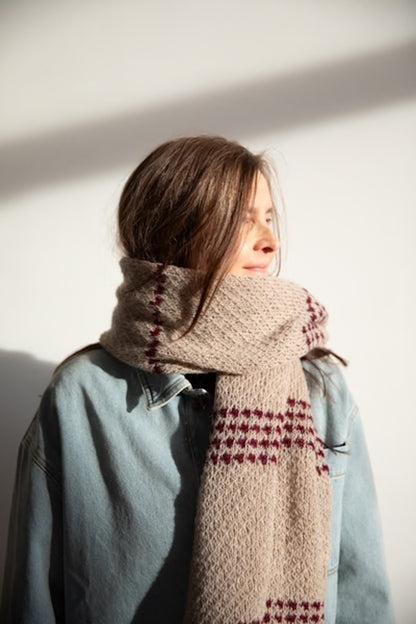 Morning Dust Tørklæde | fortryllende tørklæde i Le Petit Lambswool fra Biches & Bûches