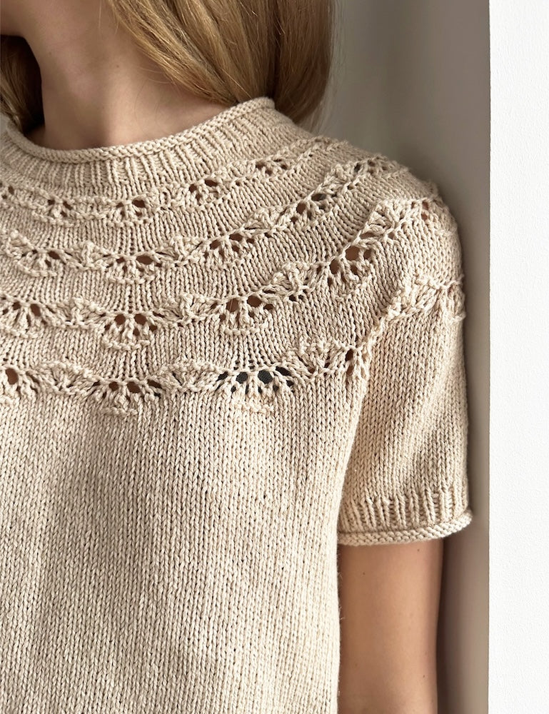 Noomi Tee | zartes Muschelmuster aus Line von Sandnes Garn