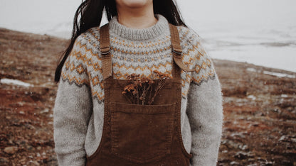 Arctic Springi kampsun | igaveseks valmistatud Le Petit Lambswoolist ja Le Petit Silk & Mohair’st, autor Biches & Bûches