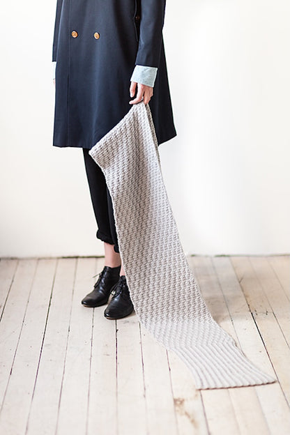 Brosten šalle | vienkāršs Woolfolk Far raksts