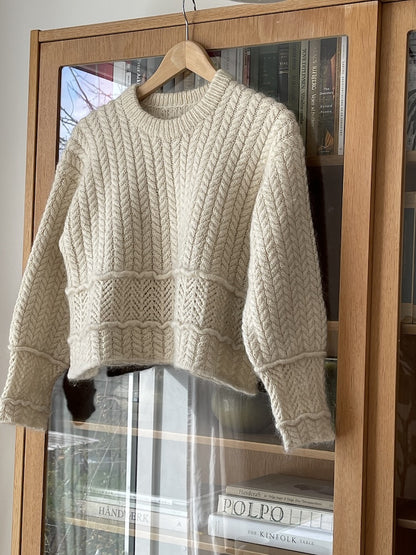 Sarang Sweater | boxy Zopfmuster aus Le Petit Lambswool und Le Petit Silk & Mohair von Biches & Bûches