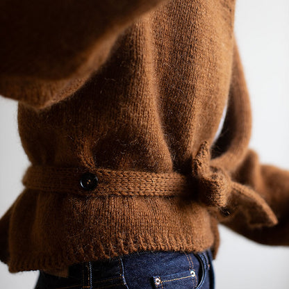 Fold aptinamā jaka | sievišķīga aptinamā jaka no Sandnes Garn Atlas un Tynn Silk Mohair
