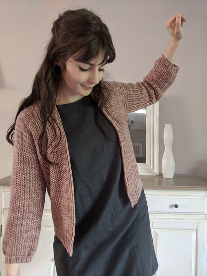 Cervion Cardigan | casual jacket made from Cheeky Merino Joy by Rosy Green Wool