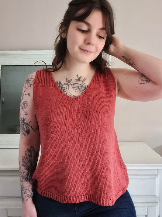 Liserne Top | élégante coupe trapèze en Pure Silk de Knitting for Olive