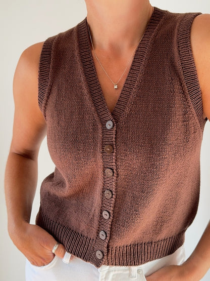 Zoe Shirt | wunderschöner V-Ausschnitt mit Knopfleiste aus Sole von Pascuali