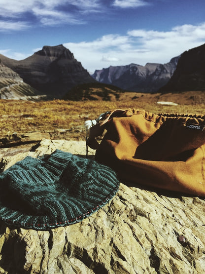 Col Glacier Park | magnifiques motifs colorés en laine Tynd de Woolfolk