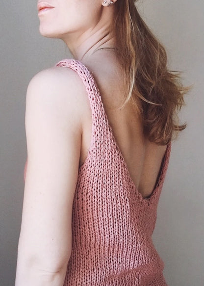 Débardeur n° 1 | avec un dos séduisant en Pure Silk de Knitting for Olive