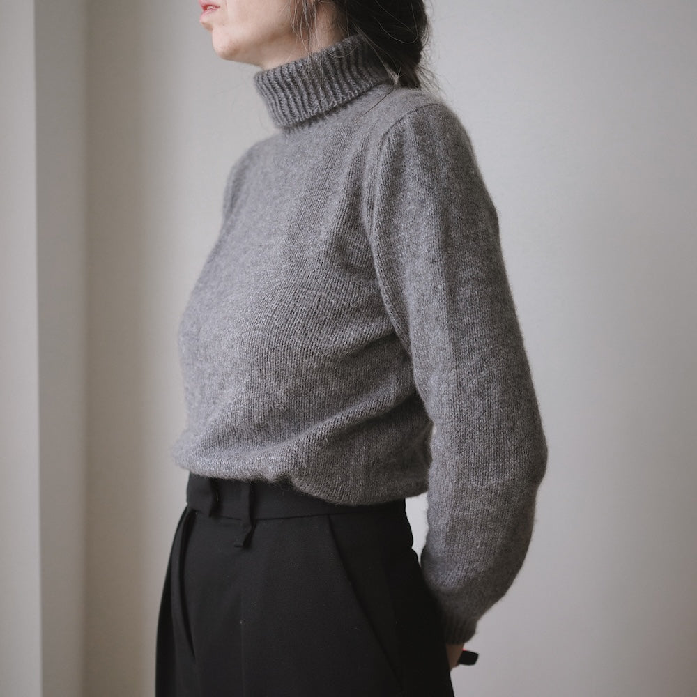 Delphine Tröja | mysig polokrage i Classic Cashmere från Cardiff