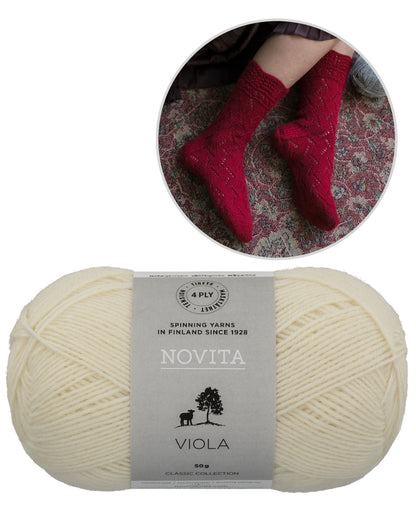 Harmonia Socks | fine lace pattern from Viola by Novita