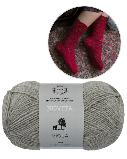 Harmonia Socks | fine lace pattern from Viola by Novita