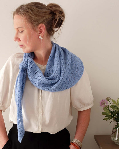Meadowbright | romantisks ažūra raksts no Le Petit Lambswool dzijas, Biches & Bûches
