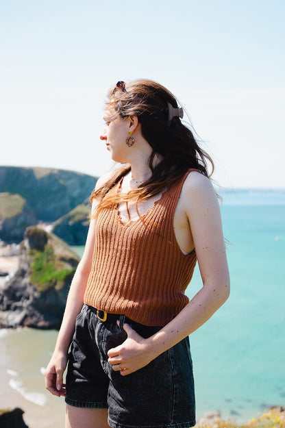 Caraco Bedruthan | inspiré de la côte rocheuse de Pure Silk by Knitting for Olive