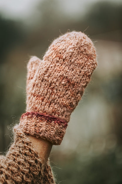Mellow Mittens | wunderschöne Fäustlinge mit Poppy von Sandnes Garn