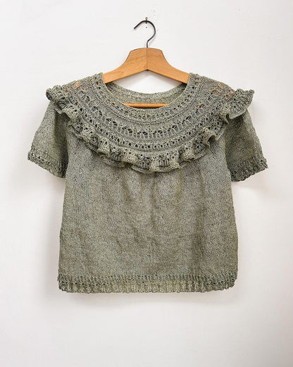 Linette Tee | zartes Shirt mit Rüschen aus Crealino von Lang Yarns