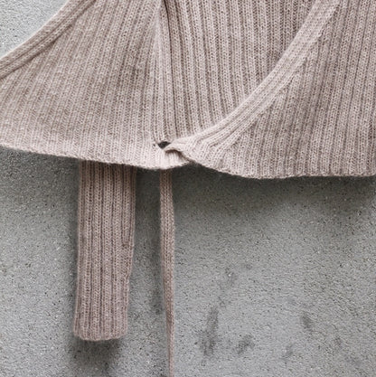 Darling Wrap | ravissant cardigan portefeuille en mérinos et soie douce