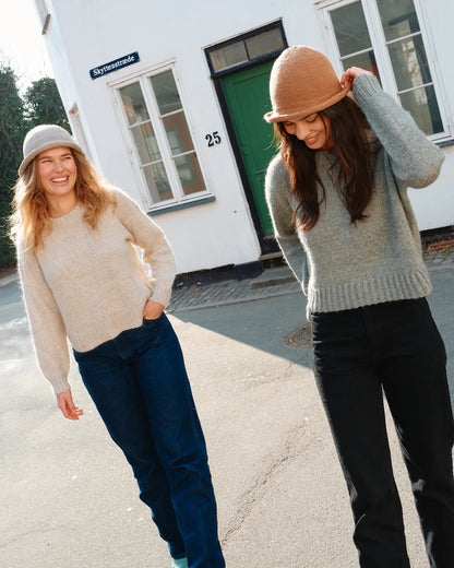 Shadow Hat | Bonnets en coton mérinos de Knitting for Olive