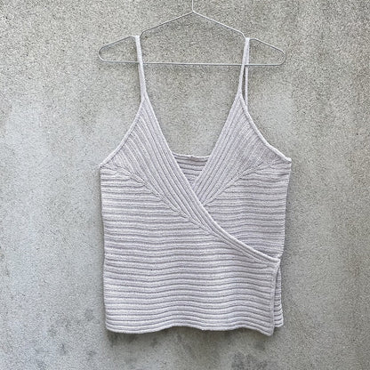 Yoko Top | Haut cache-cœur en soie pure de Knitting for Olive