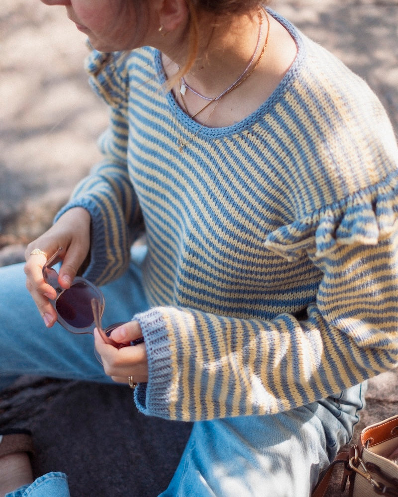 Kutovakika Chicka Cherry Sweater mit Double Sunday von Sandnes Garn 12