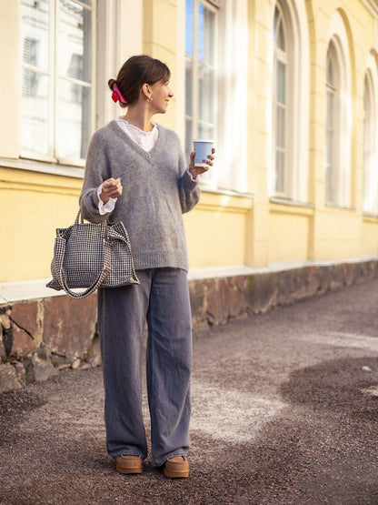 Comfort Zone Sweater | super soft and comfortable made from Alpakka Silke and Tynn Silk Mohair by Sandnes Garn