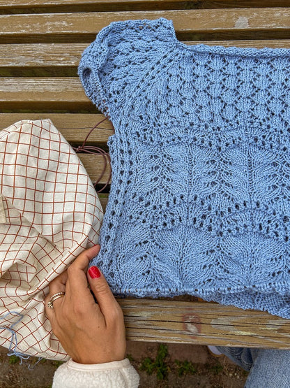 Robe Seashore | motif délicat en Tynn Line de Sandnes Garn