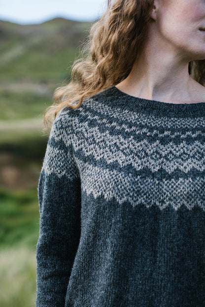 Afterparty Sweater | fijne Noorse trui van Le Petit Lambswool van Biches & Bûches