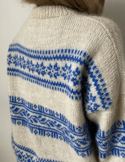 Porcelain Sweater | Porzellan-Muster aus Tynn Peer Gynt und Tynn Silk Mohair von Sandnes Garn