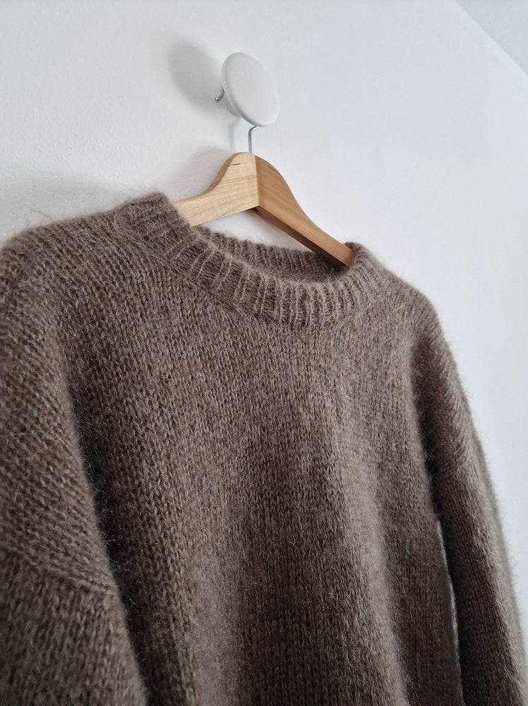 Moss Haven Sweater vin Woodlandsknits mit drei Fäden Tynn Silk Mohair von Sandnes Garn 6