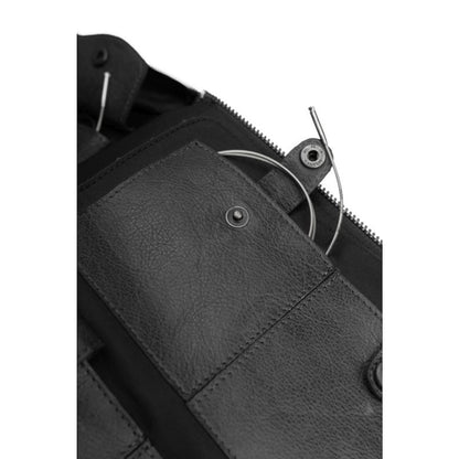 Janni Nadeletui | Spacious case for accessories and needles