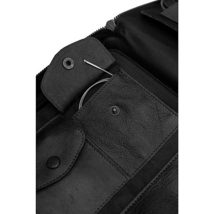 Janni Nadeletui | Spacious case for accessories and needles