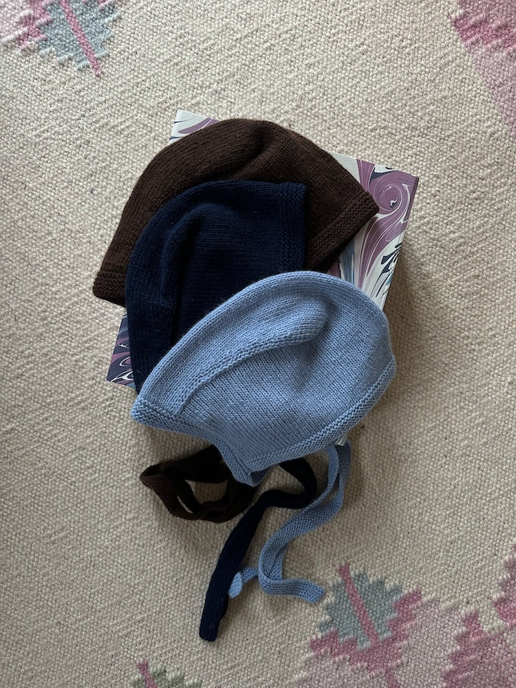 My Favourite Things Knitwear Bonnet No. 1 mit Classic Cashmere von Cardiff 3