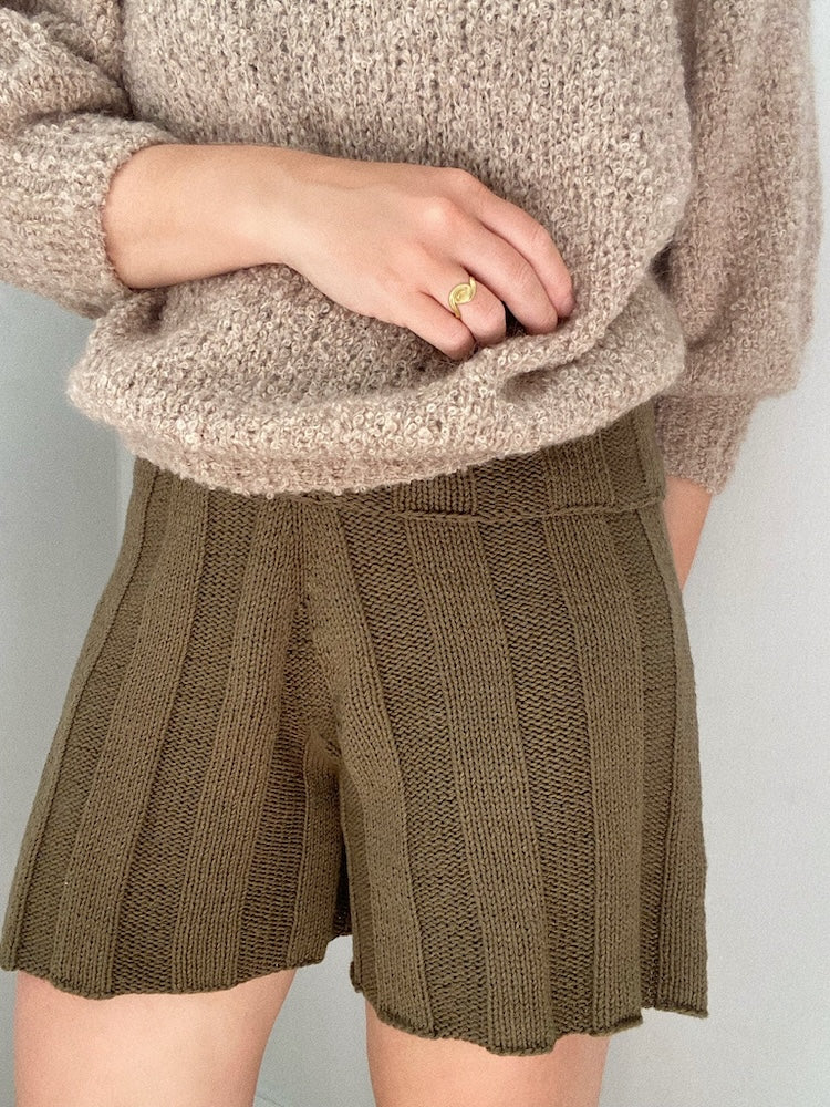 My Favourite Things Knitwear Shorts No. 1 mit Pure Silk und Merino von Knitting for Olive 3