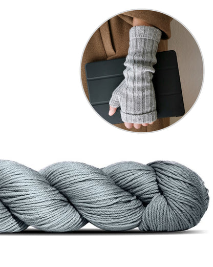 Mitaines Nola - Mérinos | simples et belles en Cheeky Merino Joy de Rosy Green Wool