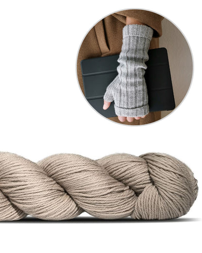 Mitaines Nola - Mérinos | simples et belles en Cheeky Merino Joy de Rosy Green Wool