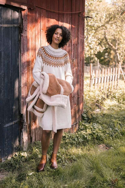 Novita Cozy Layers 4/2024, 6 Anleitungen von Ronja Hakalehto 5