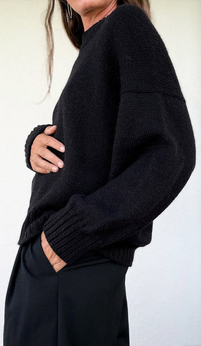 Refined Shoulder Sweater | décontracté et élégant en Lovely Merino Treat de Rosy Green Wool