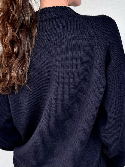 Refined Shoulder Sweater | décontracté et élégant en Lovely Merino Treat de Rosy Green Wool
